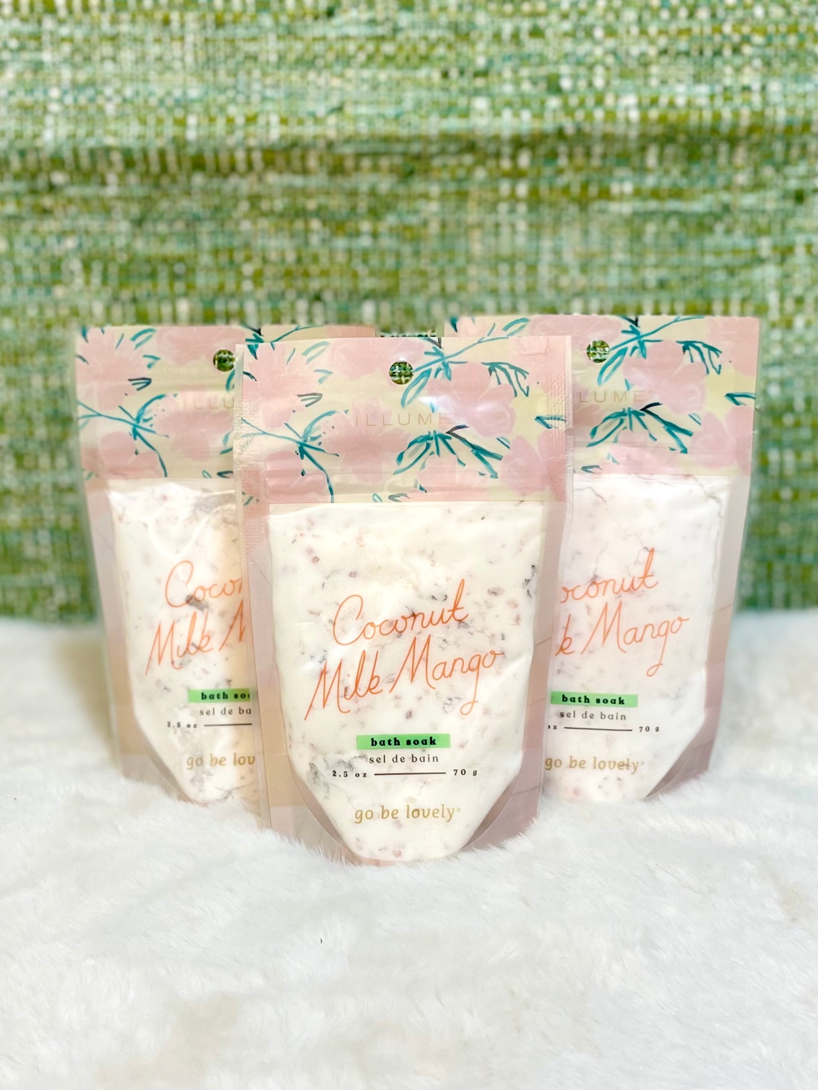 Illume “Coconut Milk Mango” Bath Soak