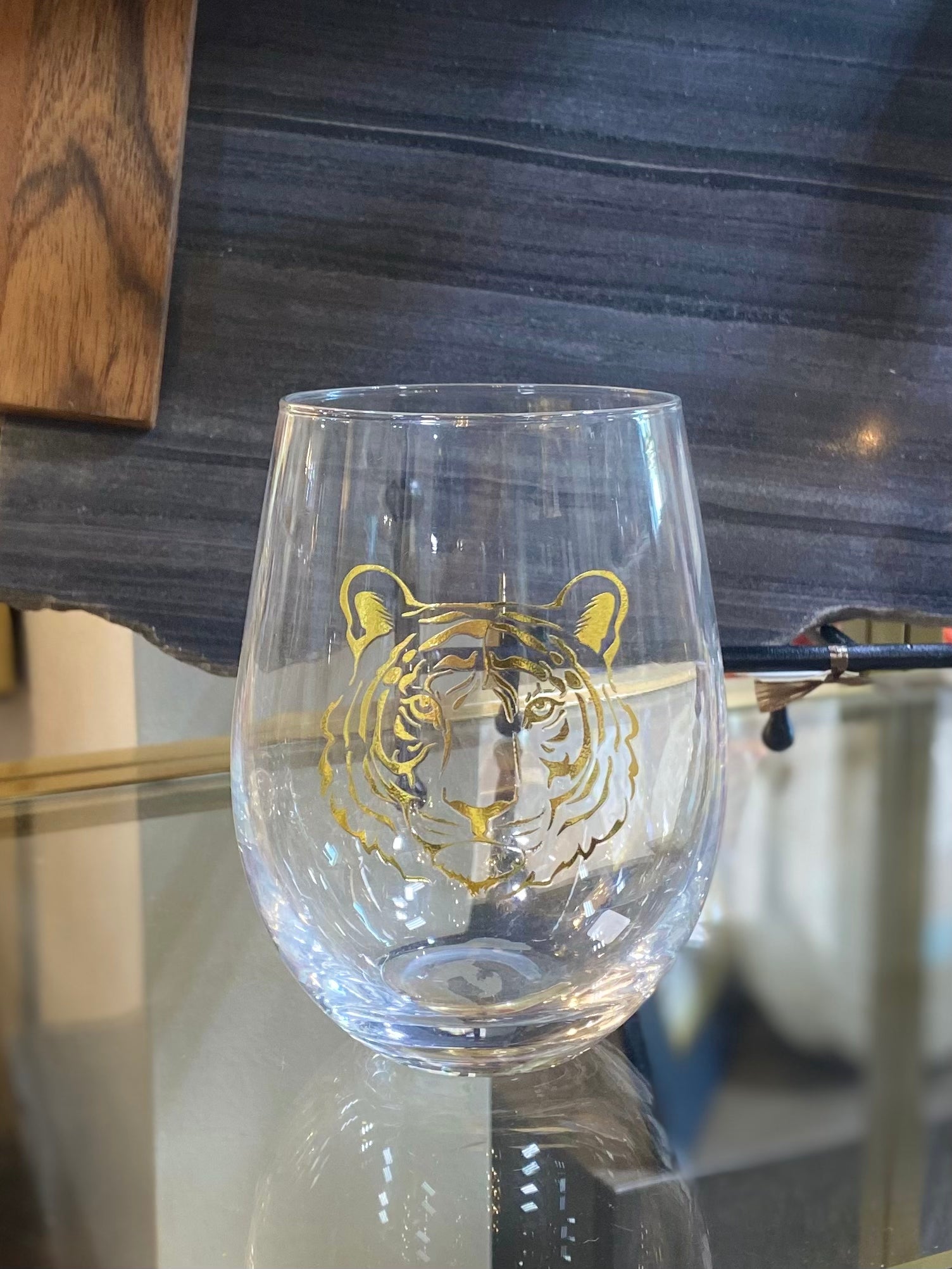 Tiger Stemless Wine Glass
