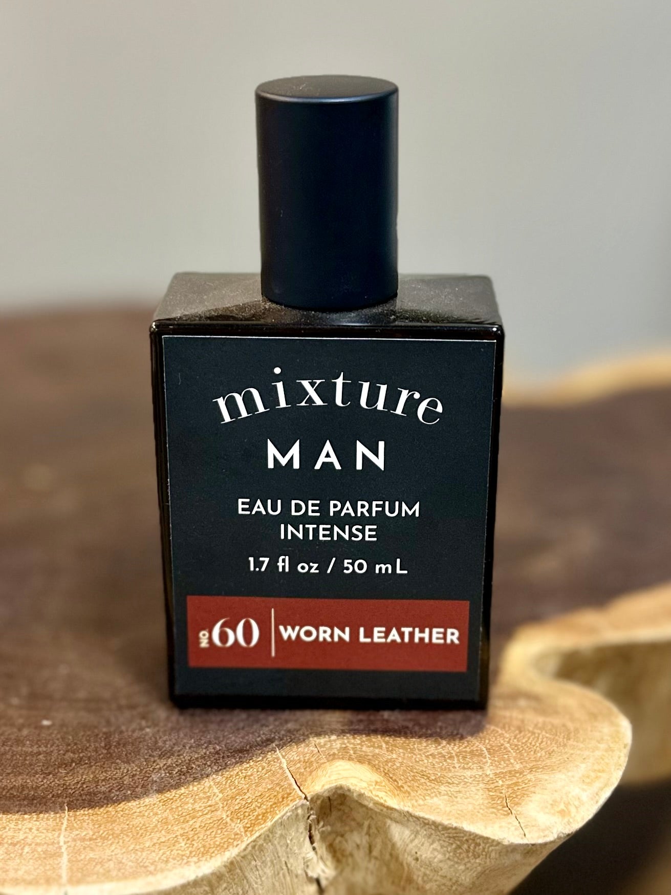 Mixture man cologne- worn leather