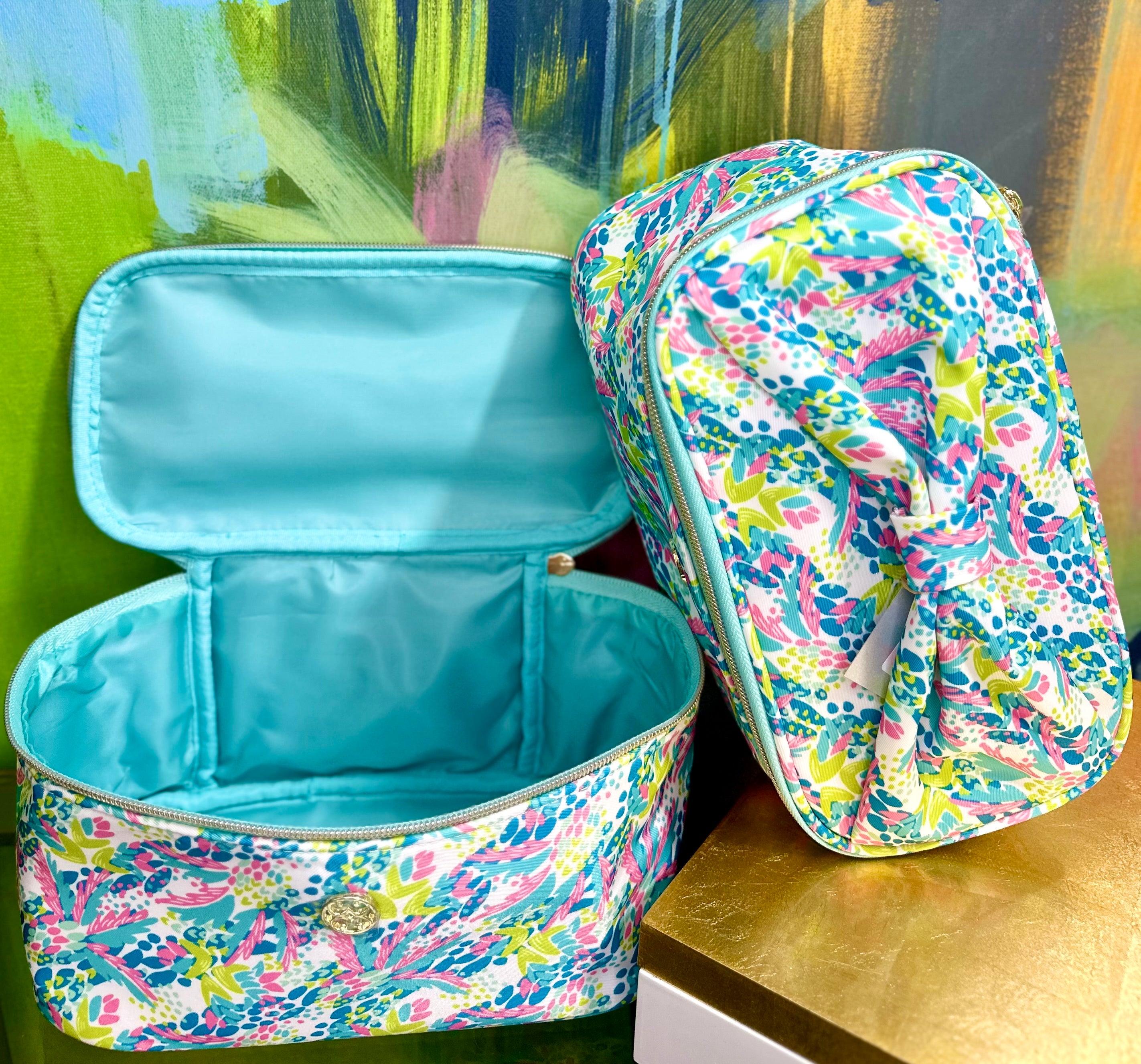 Summer bow travel bag
