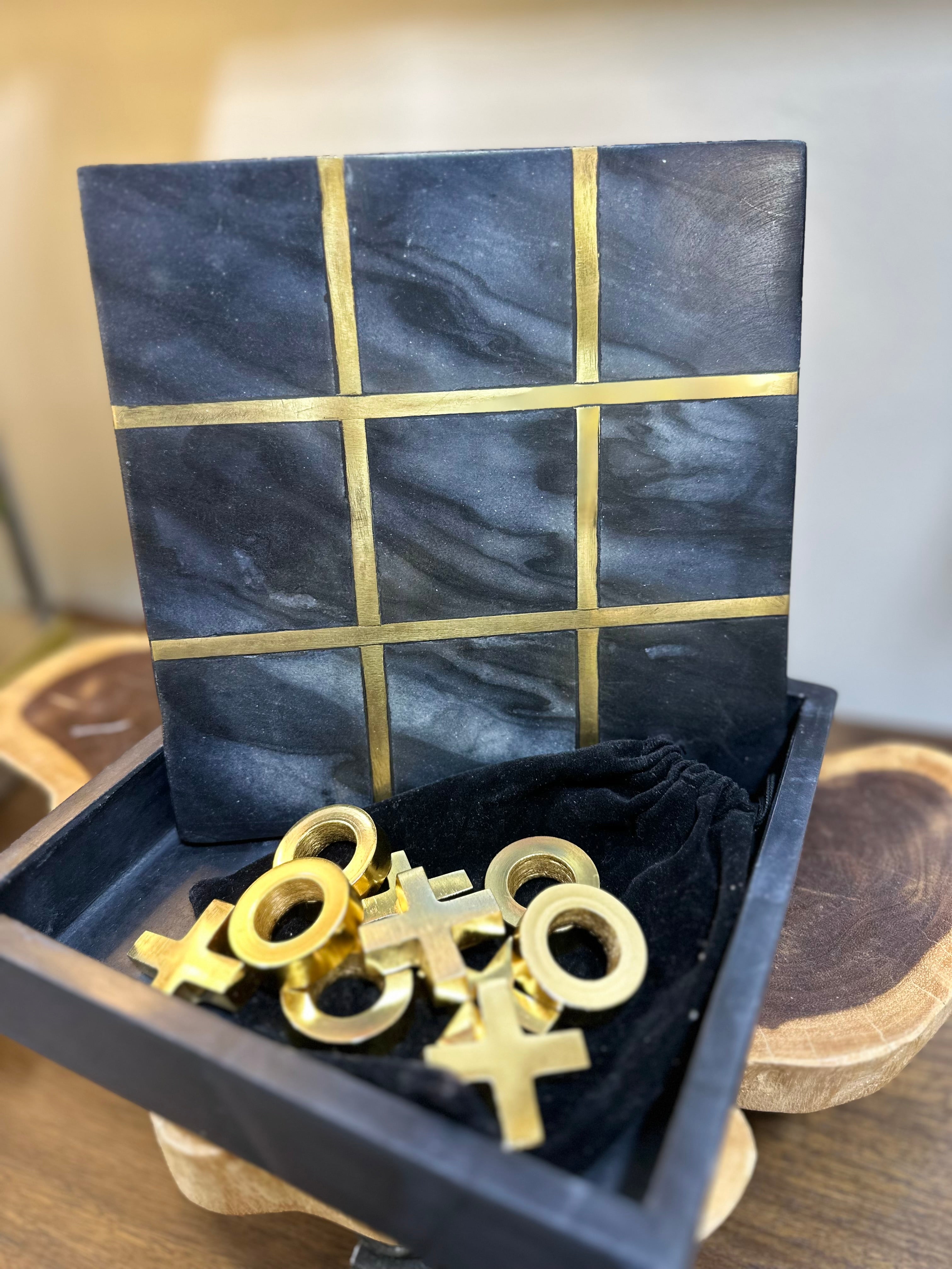 Marble tic tac toe
