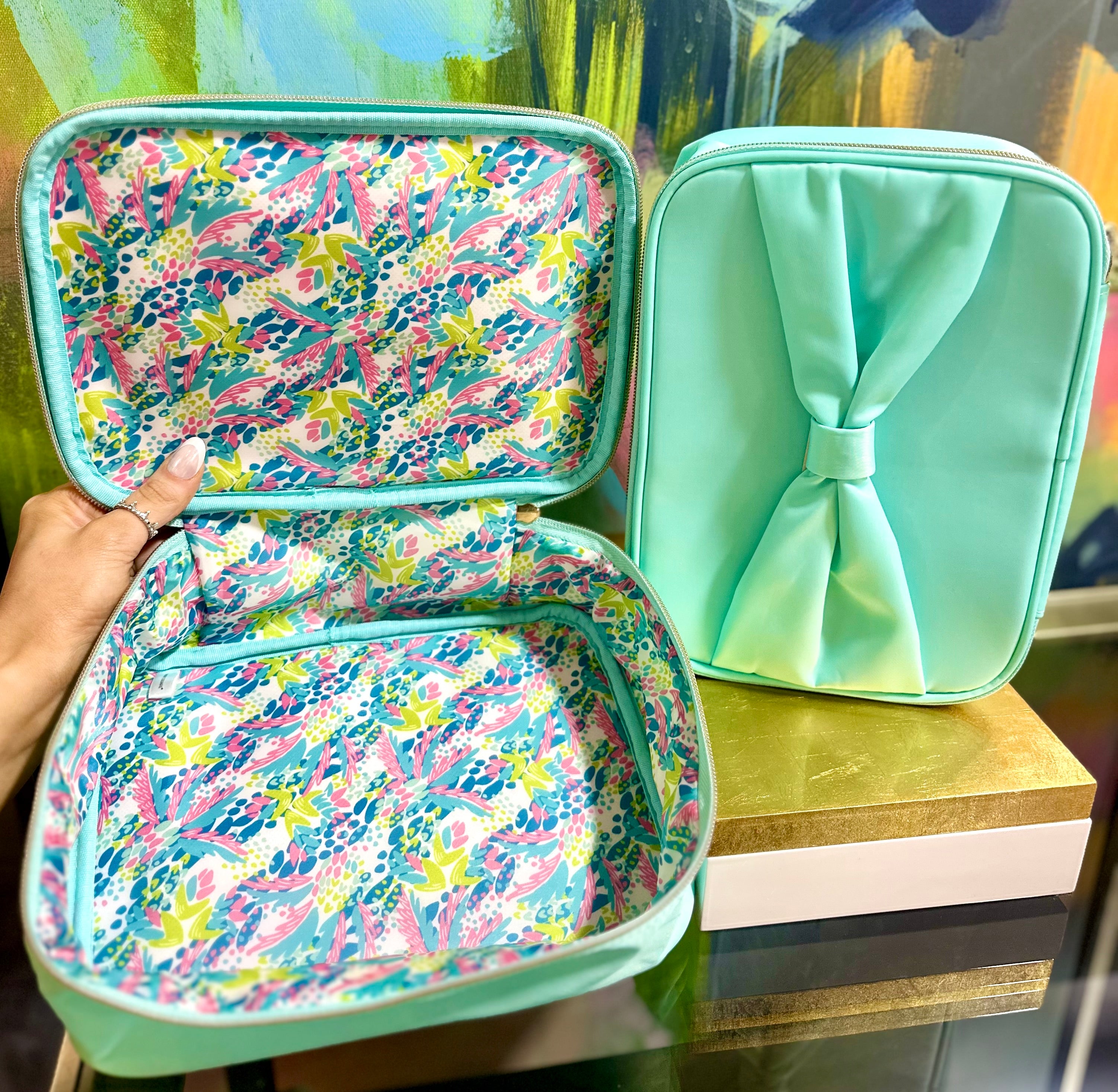 Teal bow travel bag